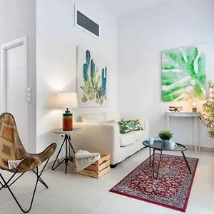 Monkeys Pinoloft Nuevo Torneo Apartment Seville